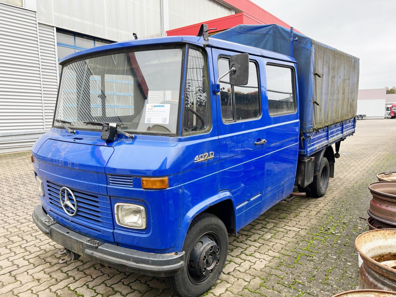 Mercedes-Benz L 407 D 4x2 Doka L 407 D 4x2 Doka, Ex-THW - Тентованный грузовик: фото 1