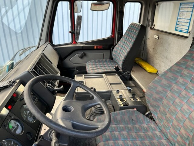 Mercedes-Benz SK II 25/2634 K 6x4 SK II 25/2634 K 6x4 - Грузовик-шасси: фото 3 Mercedes-Benz SK II 25/2634 K 6x4 SK II 25/2634 K 6x4 - Грузовик-шасси: фото 3