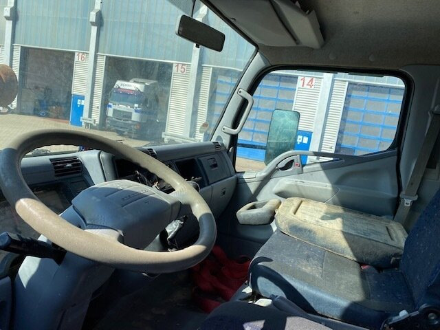 Mitsubishi Canter Fuso 7C15D 4x2 Canter Fuso 7C15D 4x2, Wasserschaden! - Самосвал: фото 2 Mitsubishi Canter Fuso 7C15D 4x2 Canter Fuso 7C15D 4x2, Wasserschaden! - Самосвал: фото 2