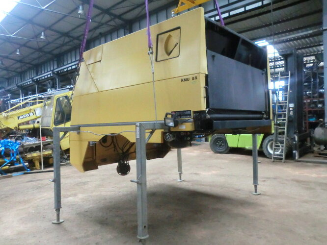 Kehrmaschine KMU88H AUGL KMU88H, Kehrmaschinen-Aufbau - Навесное оборудование для Подметально-уборочных машин: фото 1