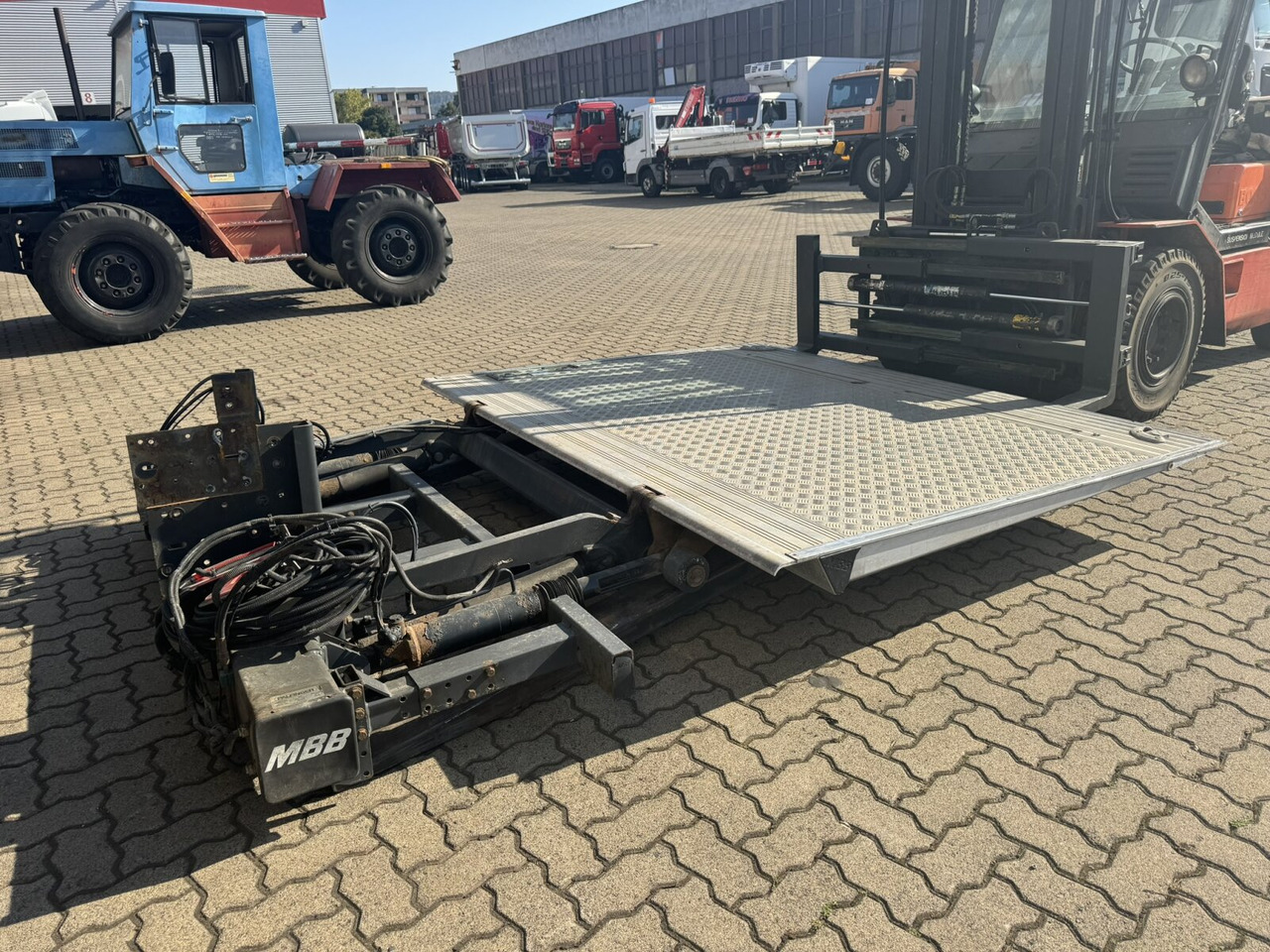 MBB C 2000 S Ladebordwand MBB C 2000 S Ladebordwand - Полуприцеп: фото 1