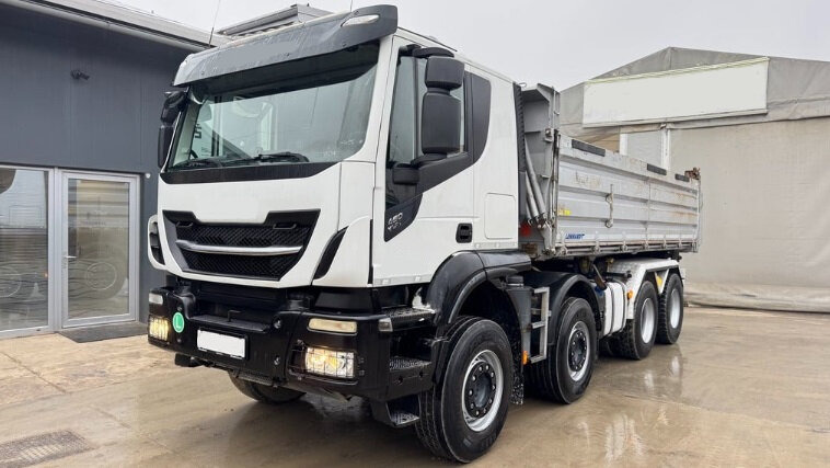 Trakker 460 8x4 - Самосвал: фото 1