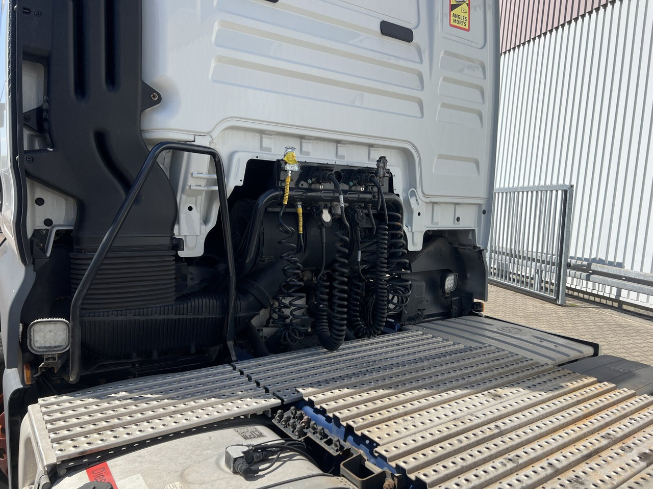 MAN TGX 26.500 6X2/4 BLS TGX 26.500 6X2/4 BLS, Intarder, Vorlauflenk-/lift, XXL-Fahrerhaus, 70t - Тягач: фото 2 MAN TGX 26.500 6X2/4 BLS TGX 26.500 6X2/4 BLS, Intarder, Vorlauflenk-/lift, XXL-Fahrerhaus, 70t - Тягач: фото 2