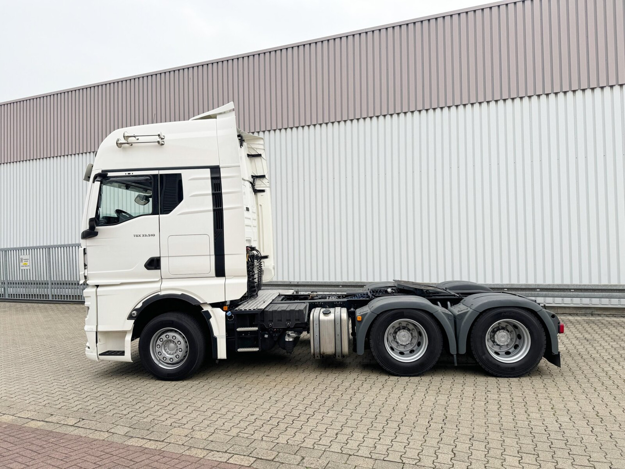 MAN TGX 33.510 6x4 BL SA TGX 33.510 6x4 BL SA, Retarder, GX-Fahrerhaus в лизинг MAN TGX 33.510 6x4 BL SA TGX 33.510 6x4 BL SA, Retarder, GX-Fahrerhaus: фото 14