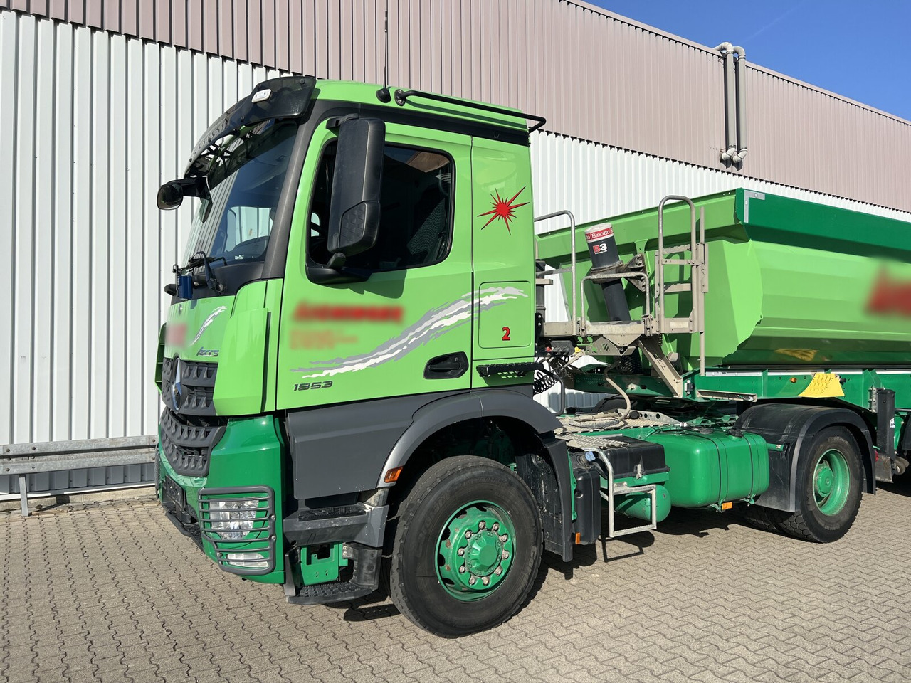 Mercedes-Benz Arocs 1853 LS 4x4 HAD Arocs 1853 LS 4x4 HAD, HydroDrive, Navi, Retarder, Kipphydraulik - Тягач: фото 1 Mercedes-Benz Arocs 1853 LS 4x4 HAD Arocs 1853 LS 4x4 HAD, HydroDrive, Navi, Retarder, Kipphydraulik - Тягач: фото 1