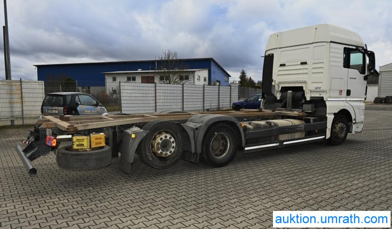 Insolvenzauktion: MAN TGX 26.440 6X2-2 LL ATL- BDF Wechselsystem XLX - Fahrerhaus Automatik Kimaautomatik AHK EURO 5 - Грузовик-контейнеровоз/ Сменный кузов: фото 5 Insolvenzauktion: MAN TGX 26.440 6X2-2 LL ATL- BDF Wechselsystem XLX - Fahrerhaus Automatik Kimaautomatik AHK EURO 5 - Грузовик-контейнеровоз/ Сменный кузов: фото 5