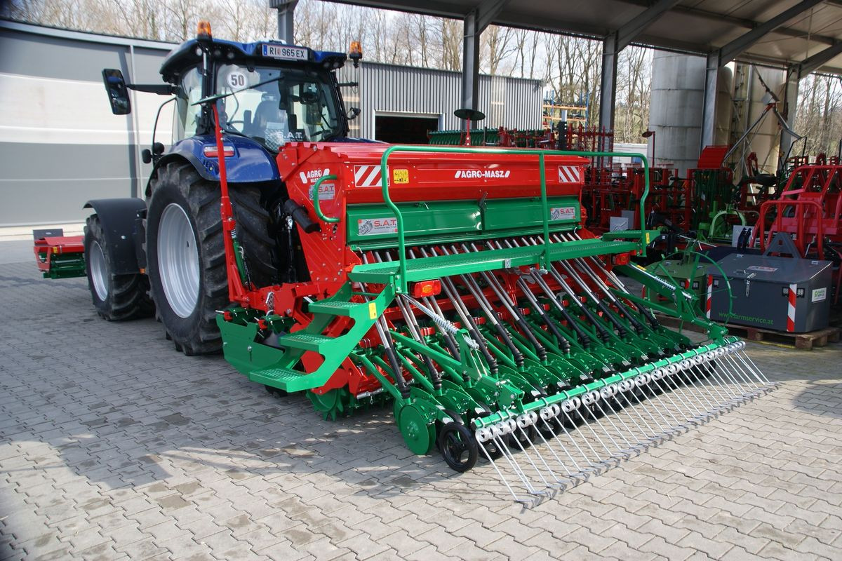 Agro Masz SN 300 + Scheibenegge - Сеялка: фото 1 Agro Masz SN 300 + Scheibenegge - Сеялка: фото 1