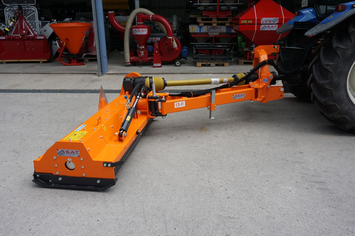Talex Böschungsmulcher RB 200-Neumaschine - Косилка-измельчитель/ Мульчер: фото 1 Talex Böschungsmulcher RB 200-Neumaschine - Косилка-измельчитель/ Мульчер: фото 1