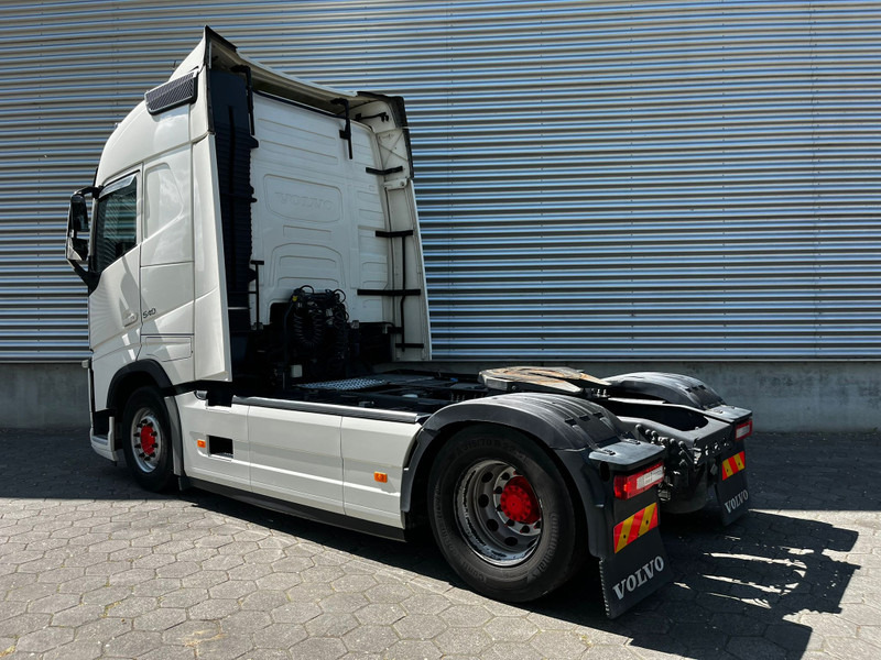 Volvo FH 540 / Retarder / I-Shift / I-Park Cool / Full Air / 2 Tanks - Тягач: фото 3 Volvo FH 540 / Retarder / I-Shift / I-Park Cool / Full Air / 2 Tanks - Тягач: фото 3