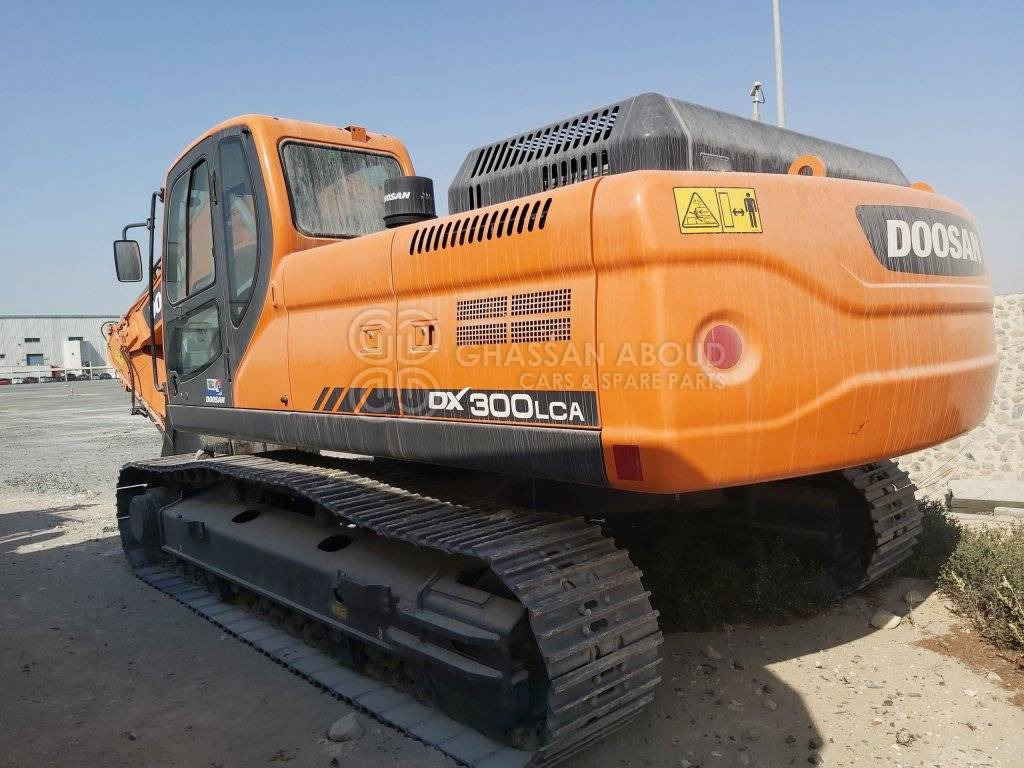 DOOSAN DX300 LCA – CRAWLER EXCAVATOR OPERATING WEIGHT 29.6 TON WITH 1.47 CBM BUCKET (HEAVY DUTY) SHOE 800MM TG MY2022 - Гусеничный экскаватор: фото 2 DOOSAN DX300 LCA – CRAWLER EXCAVATOR OPERATING WEIGHT 29.6 TON WITH 1.47 CBM BUCKET (HEAVY DUTY) SHOE 800MM TG MY2022 - Гусеничный экскаватор: фото 2
