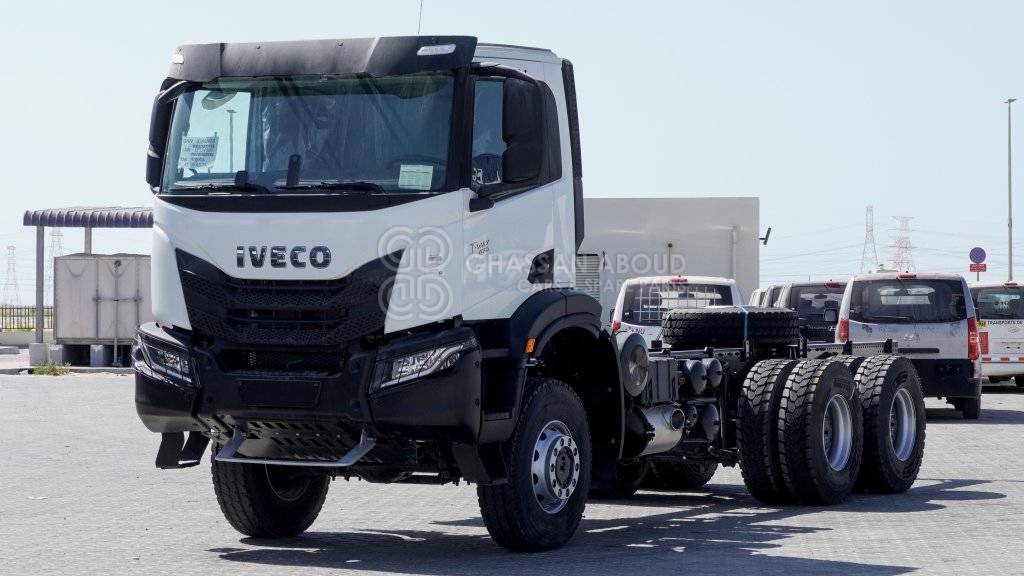 IVECO T-WAY Chassis 6×6 AD380T47WH WHEELBASE 4500 MY25 - Грузовик-шасси: фото 1 IVECO T-WAY Chassis 6×6 AD380T47WH WHEELBASE 4500 MY25 - Грузовик-шасси: фото 1