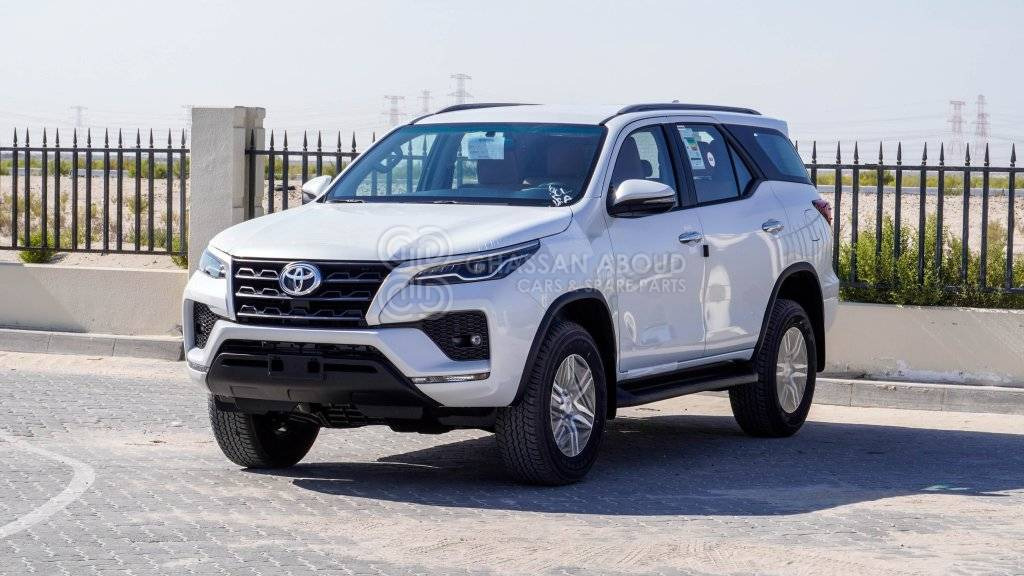 TOYOTA FORTUNER, 2.7L, EXR, PETROL A/T, MY25 - Легковой автомобиль: фото 1 TOYOTA FORTUNER, 2.7L, EXR, PETROL A/T, MY25 - Легковой автомобиль: фото 1