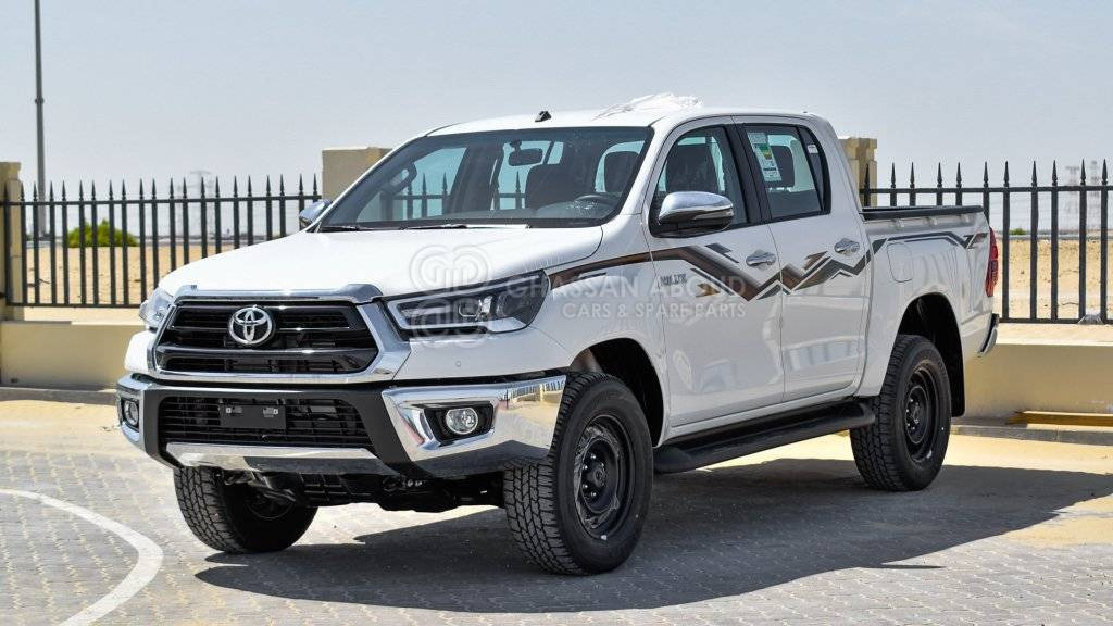 TOYOTA HILUX DC 2.8L M/T 4X4 (DIESEL) MY24 - Пикап: фото 1 TOYOTA HILUX DC 2.8L M/T 4X4 (DIESEL) MY24 - Пикап: фото 1