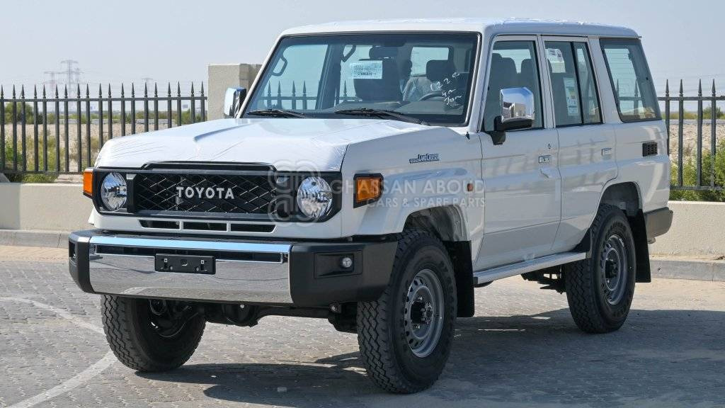 TOYOTA LC PU HARD TOP  LX – 4.0L PETROL ,M/T,MY25 - Пикап: фото 1