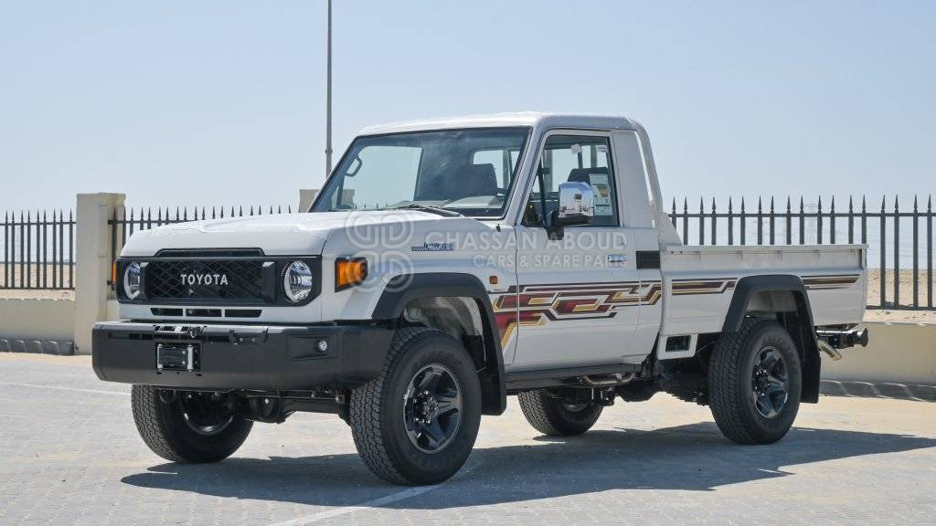 TOYOTA LC PU SINGLE CABIN LX-Z – 4.0L PETROL ,A/T,MY24 - Пикап: фото 1