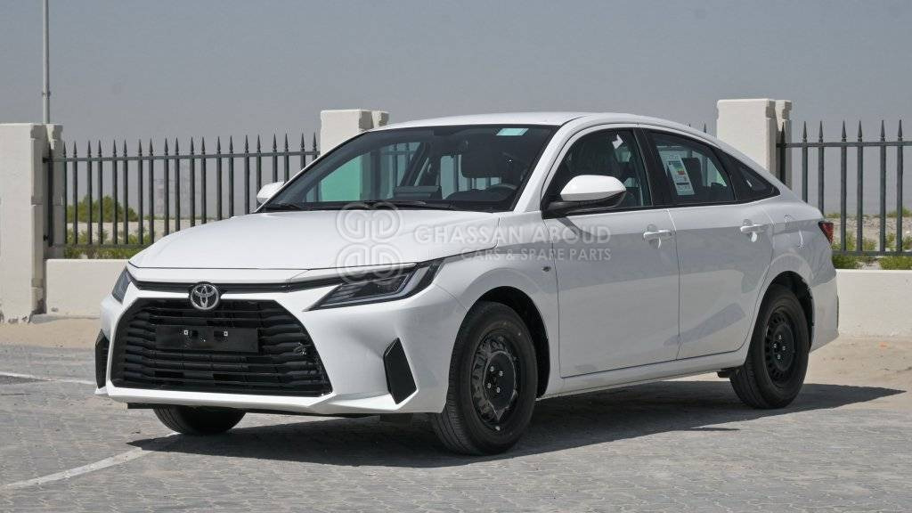 TOYOTA YARIS SD-E 1.5L PETROL A/T MY24 - Легковой автомобиль: фото 1