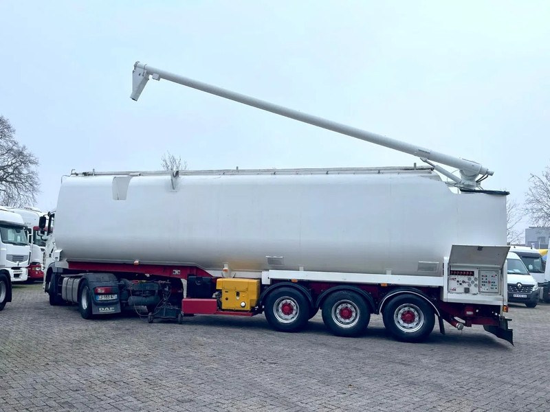 Полуприцеп-цистерна ECOVRAC Auger + air compressor, HATZ diesel engine: фото 1