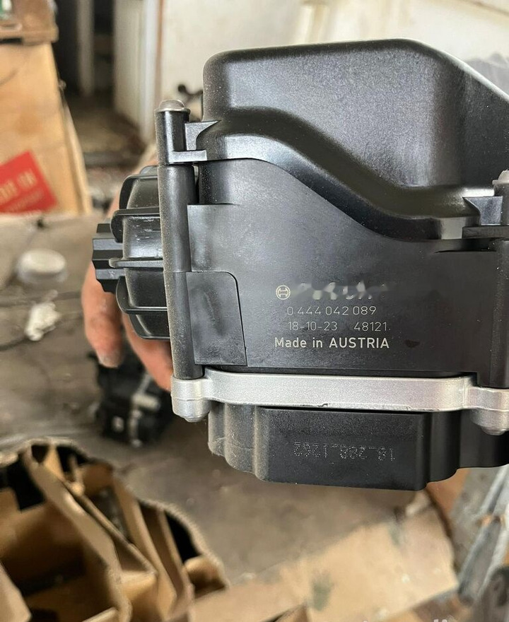 Bosch   IVECO - Выхлопная система для Грузовиков: фото 1