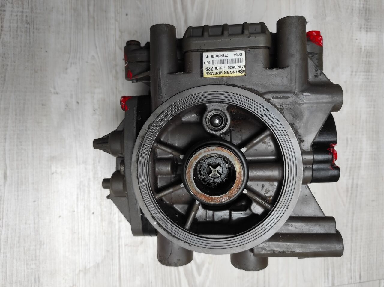 Knorr-Bremse Renault truck - Детали тормозной системы для Грузовиков: фото 1 Knorr-Bremse Renault truck - Детали тормозной системы для Грузовиков: фото 1