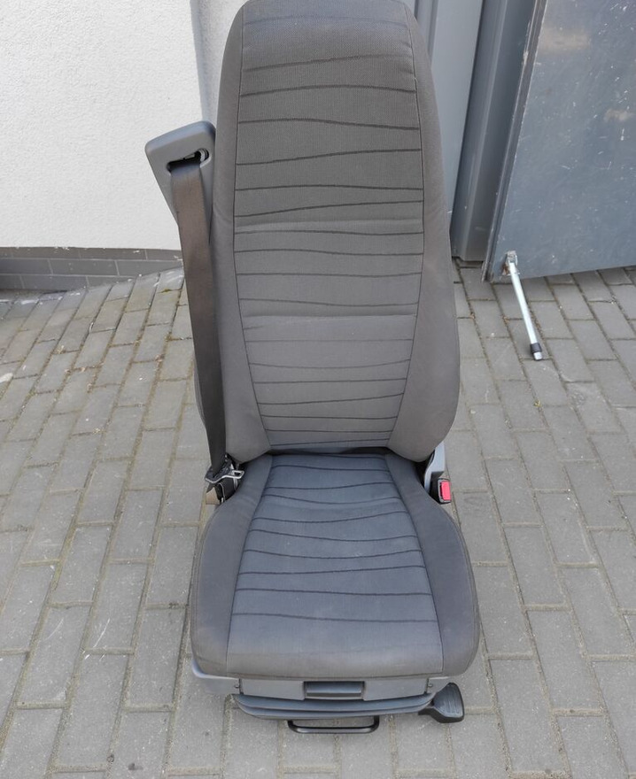 Scania R SERIES truck - Сиденье для Грузовиков: фото 1