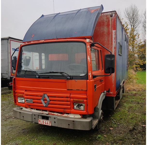 Renault S-110-midliner - Грузовик для перевозки животных: фото 1