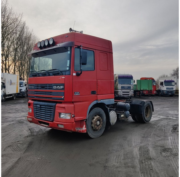 DAF XF-95-430 - Тягач: фото 1