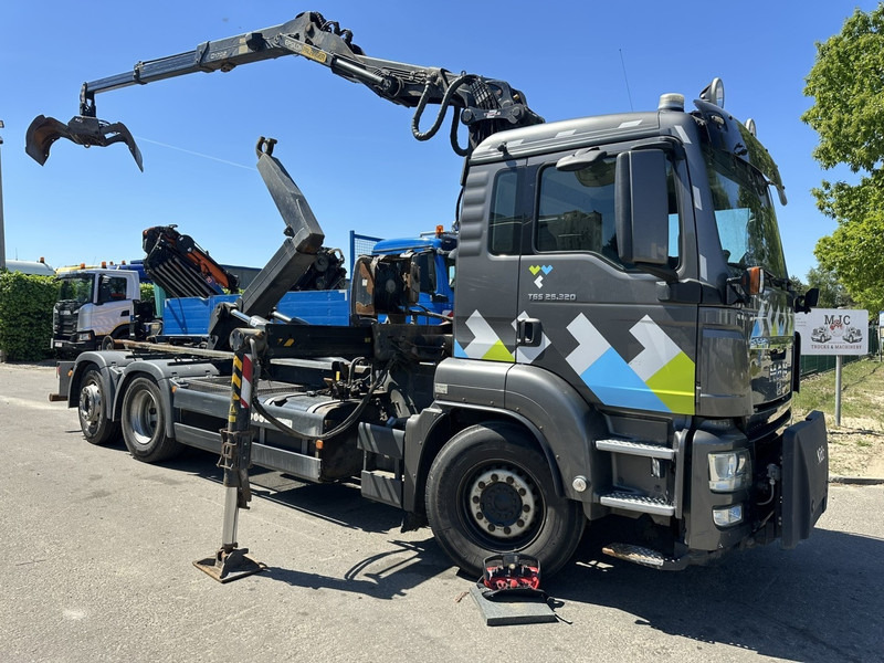 MAN TGS 26.320 6X2-4 BL EEV + CRANE EPSILON Q170Z95TR + GRABBER - LIFT/STEERING AXLE - *266.000km* - NL TRUCK - Крюковой мультилифт, Автоманипулятор: фото 1 MAN TGS 26.320 6X2-4 BL EEV + CRANE EPSILON Q170Z95TR + GRABBER - LIFT/STEERING AXLE - *266.000km* - NL TRUCK - Крюковой мультилифт, Автоманипулятор: фото 1