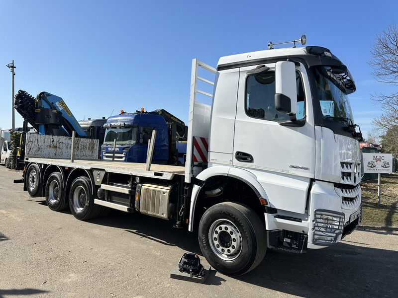 Mercedes-Benz AROCS 3246 8x4 TRIDEM + CRANE (25m!) PALFINGER PK 34002 G SH (8x) - *102.000km* - LIFT + STEERING AXLE - PLATFORM 6m65 + TWISTLOCKS - Грузовик бортовой/ Платформа, Автоманипулятор: фото 1