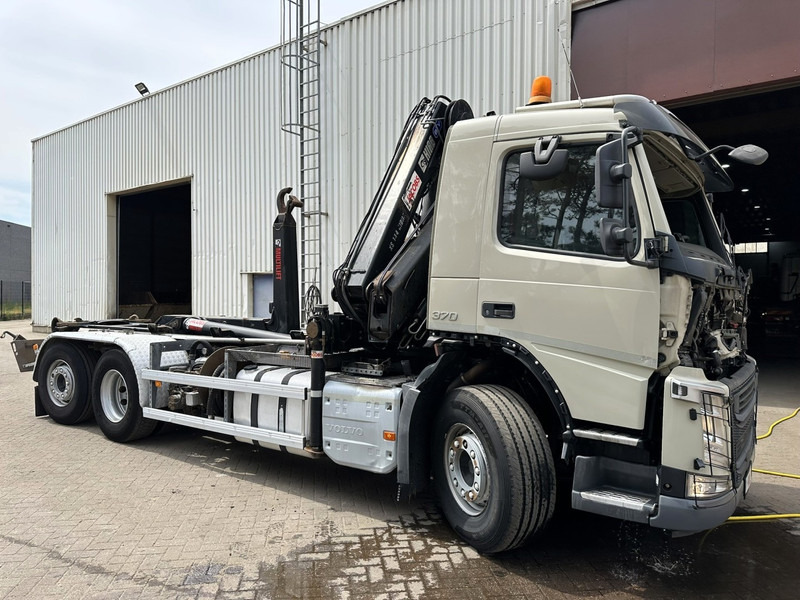 Volvo FM 370 6x2 HOOKLIFT 21T + CRANE HIAB 144 E-4 HIDUO - ENGINE / GEARBOX OK - CHASSIS OK - RUNNING + DRIVING - BE TRUCK - Крюковой мультилифт, Автоманипулятор: фото 3 Volvo FM 370 6x2 HOOKLIFT 21T + CRANE HIAB 144 E-4 HIDUO - ENGINE / GEARBOX OK - CHASSIS OK - RUNNING + DRIVING - BE TRUCK - Крюковой мультилифт, Автоманипулятор: фото 3