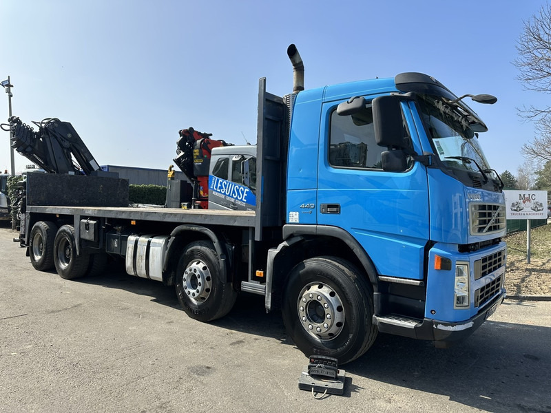 Volvo FM 440 8x4 PRITSCHE 7m20 + KRAN HIAB 288 EP-5 HIDUO + RADIO + ROTATOR - SCHALTGETRIEBE - AP ACHSEN - *395.000km* - Грузовик бортовой/ Платформа, Автоманипулятор: фото 1 Volvo FM 440 8x4 PRITSCHE 7m20 + KRAN HIAB 288 EP-5 HIDUO + RADIO + ROTATOR - SCHALTGETRIEBE - AP ACHSEN - *395.000km* - Грузовик бортовой/ Платформа, Автоманипулятор: фото 1