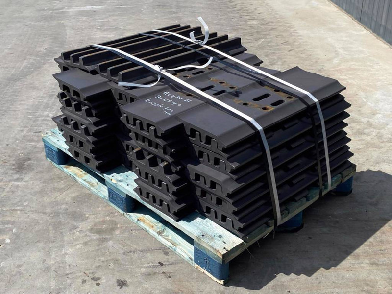 Case CX330 / CX350 Shoes/Pads - Рама/ Шасси для Строительной техники: фото 1 Case CX330 / CX350 Shoes/Pads - Рама/ Шасси для Строительной техники: фото 1