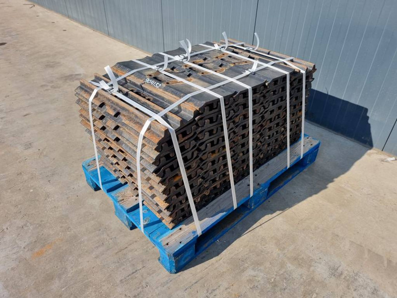Cat 320D / 323D 3 Grouser 600mm - Рама/ Шасси для Строительной техники: фото 1