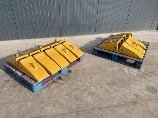 Cat 365 / 374 / 385 / 390 Tips - Ковш для Строительной техники: фото 1 Cat 365 / 374 / 385 / 390 Tips - Ковш для Строительной техники: фото 1