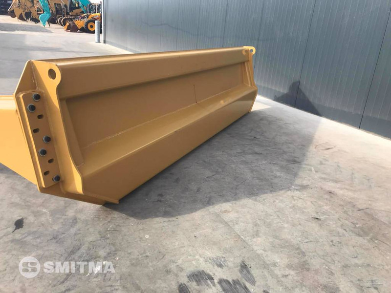 Cat 740B - Гидроборт для Строительной техники: фото 2 Cat 740B - Гидроборт для Строительной техники: фото 2
