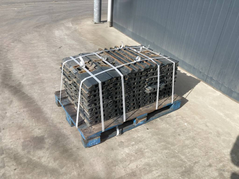 Komatsu PC150 / PC160 / PC180 / PC210 / PC240 3 Grouser 60 - Рама/ Шасси для Строительной техники: фото 1 Komatsu PC150 / PC160 / PC180 / PC210 / PC240 3 Grouser 60 - Рама/ Шасси для Строительной техники: фото 1