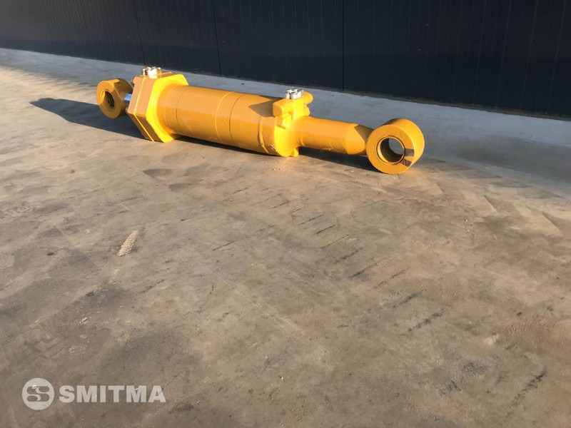 Cat 155-3652 D8R / D8T Tip Cylinder - Навесное оборудование для Строительной техники: фото 1 Cat 155-3652 D8R / D8T Tip Cylinder - Навесное оборудование для Строительной техники: фото 1