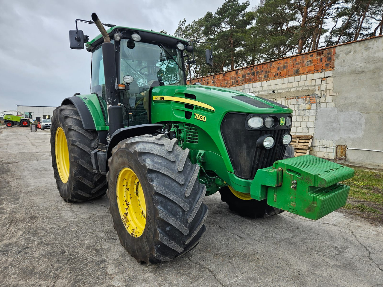 John Deere 7930 - Трактор: фото 1 John Deere 7930 - Трактор: фото 1
