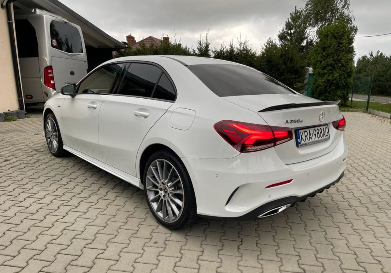Mercedes A250e - Легковой автомобиль: фото 2 Mercedes A250e - Легковой автомобиль: фото 2