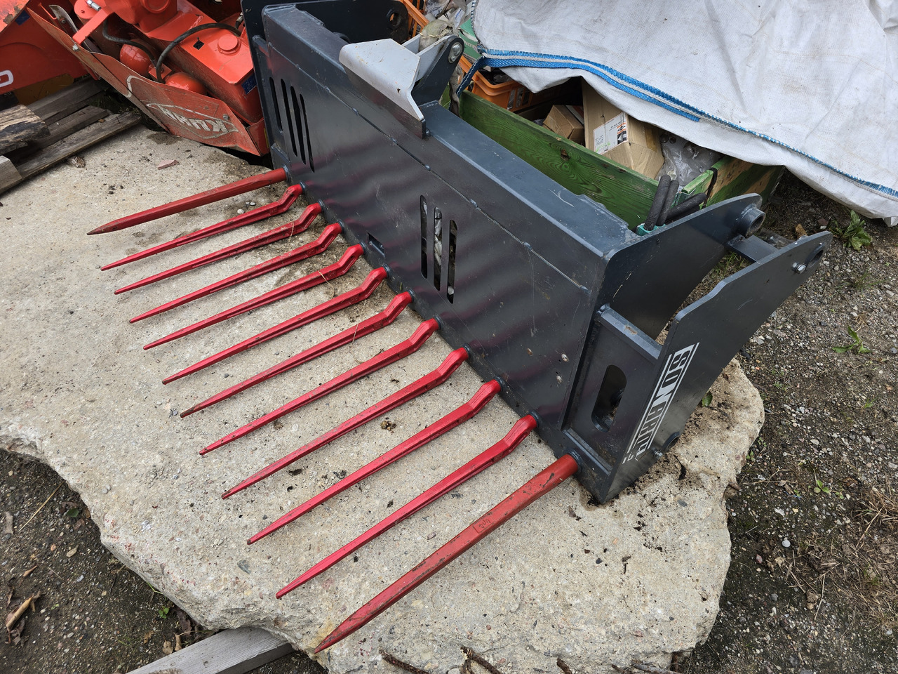 Кормоуборочный комбайн Sonarol wycinak do kiszonki (widły): фото 1