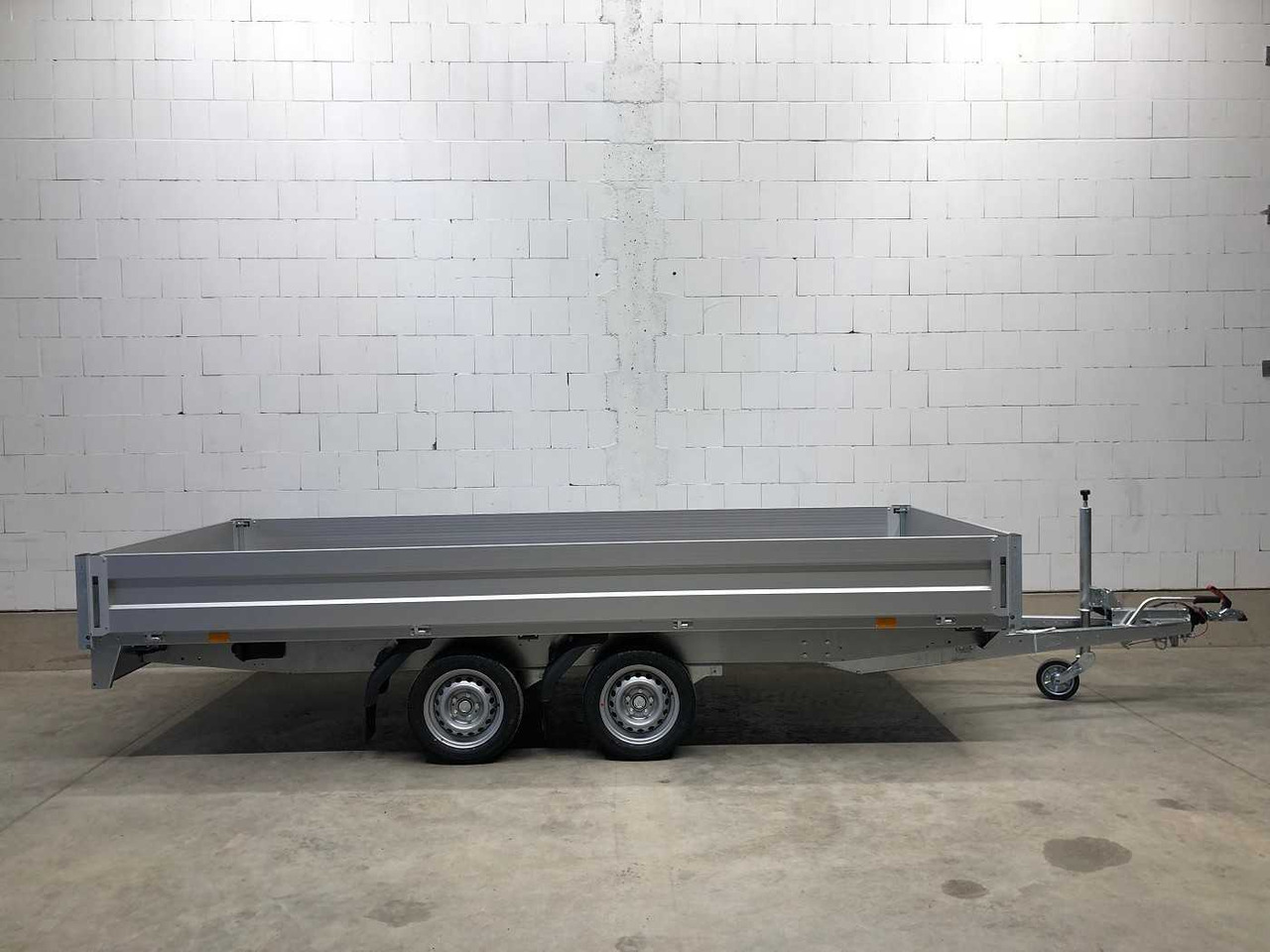 BOECKMANN HL-AL 4118/27 F Hochlader - Прицеп для легкового автомобиля: фото 1 BOECKMANN HL-AL 4118/27 F Hochlader - Прицеп для легкового автомобиля: фото 1