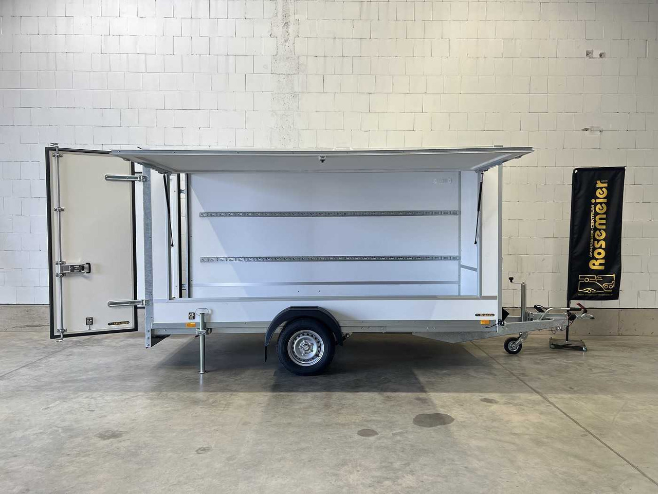 BLYSS F1336HD mit Verkaufsklappe Kofferanhänger - Прицеп: фото 1