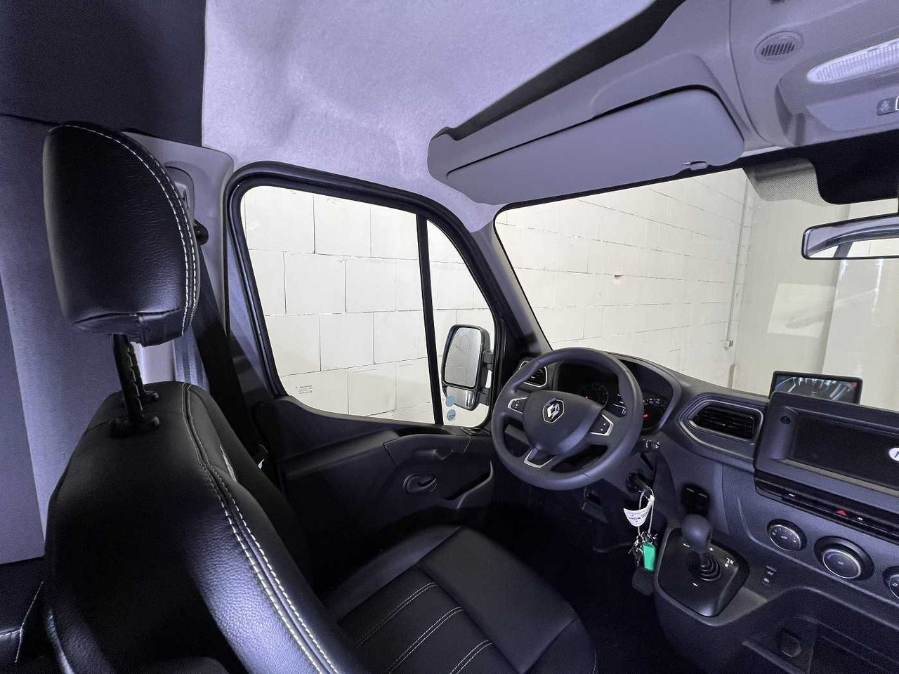 RENAULT Master Haras STX 5-Sitzer LKW в лизинг RENAULT Master Haras STX 5-Sitzer LKW: фото 15