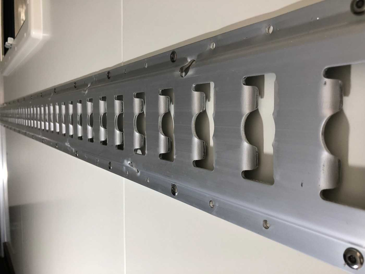 VEZEKO TK B 15.30 Rampe, Tür, Fenster Kofferanhänger в лизинг VEZEKO TK B 15.30 Rampe, Tür, Fenster Kofferanhänger: фото 25