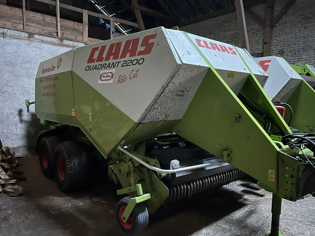 CLAAS Quadrant 2200 RC - Пресс-подборщик тюковый: фото 1 CLAAS Quadrant 2200 RC - Пресс-подборщик тюковый: фото 1