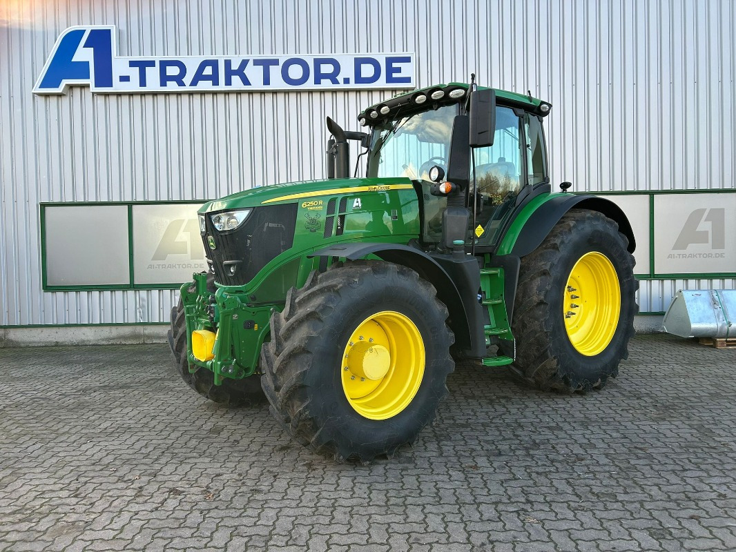John Deere 6250R - Трактор: фото 1 John Deere 6250R - Трактор: фото 1