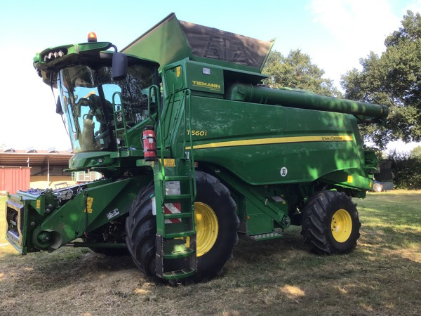 John Deere T560 725 Premium Flow - Зерноуборочный комбайн: фото 1 John Deere T560 725 Premium Flow - Зерноуборочный комбайн: фото 1