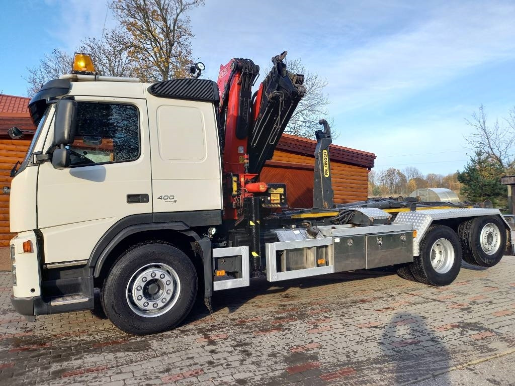 Volvo FM 400, 6x2, CRANE+HOOKLIFT - Автоманипулятор: фото 1 Volvo FM 400, 6x2, CRANE+HOOKLIFT - Автоманипулятор: фото 1