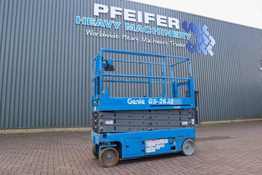 Genie GS2632 Electric, Working Height 10m, 227kg Capacit - Ножничный подъемник: фото 1 Genie GS2632 Electric, Working Height 10m, 227kg Capacit - Ножничный подъемник: фото 1