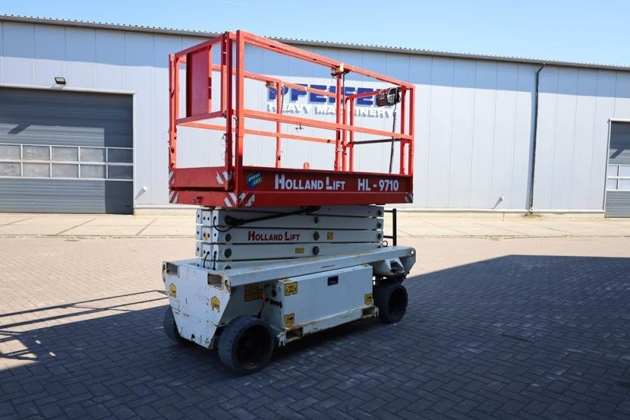 Holland Lift Ecostar HL-9710 Electric, 12m Working Height, 325k - Ножничный подъемник: фото 2 Holland Lift Ecostar HL-9710 Electric, 12m Working Height, 325k - Ножничный подъемник: фото 2