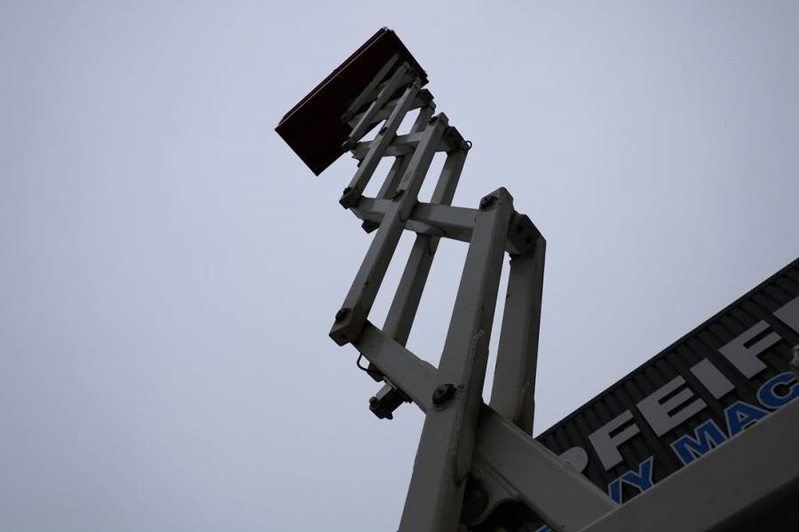 Ножничный подъемник Holland Lift Ecostar HL-9710 Electric, 12m Working Height, 325k: фото 9